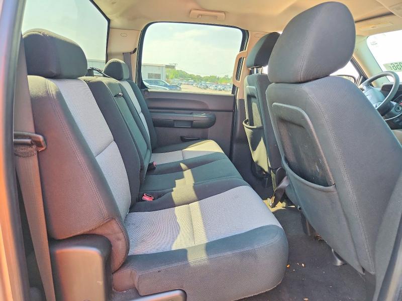 Снимка 10 от търг – 2008 CHEVROLET SILVERADO с VIN 2GCEC13C981120856