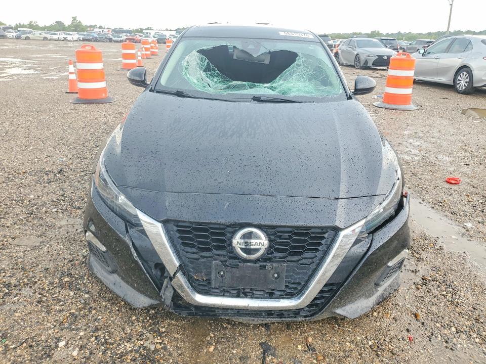 Photo 5 from auction – 2022 NISSAN ALTIMA with VIN 1N4BL4BVXNN396115