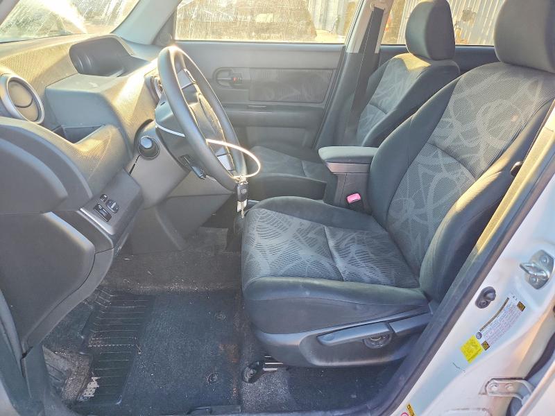 Снимка 7 от търг – 2015 SCION XB с VIN JTLZE4FE0FJ070060