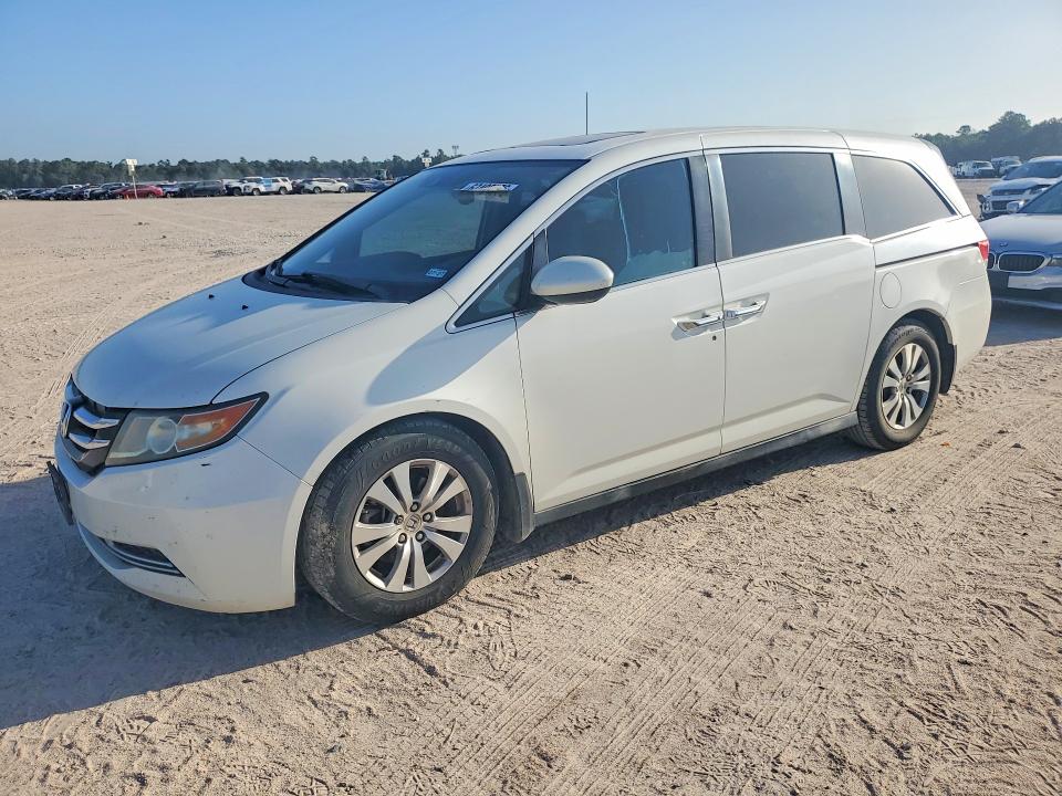 HONDA ODYSSEY 2015 with VIN 5FNRL5H66FB041375 - Photo from auction