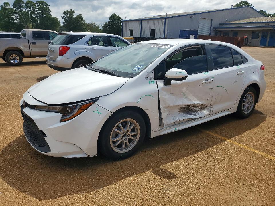 Фото 1 с аукциона – 2022 TOYOTA COROLLA с VIN JTDEAMDE9NJ035833