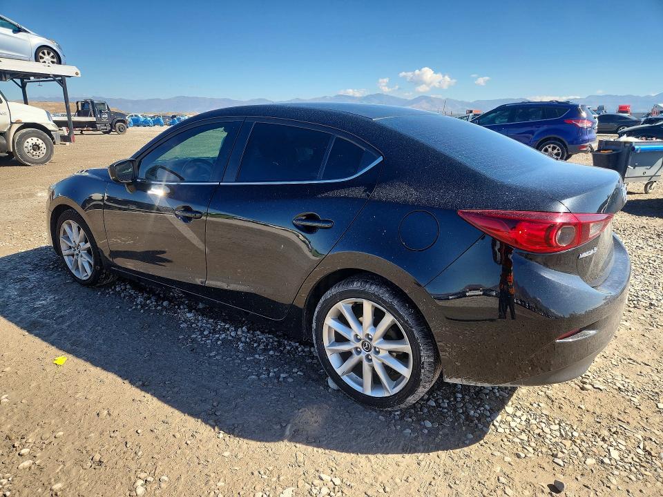 Zdjęcie 2 z aukcji – 2017 MAZDA 3 z VIN 3MZBN1V72HM138344