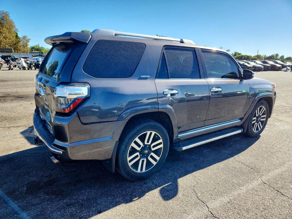 Фото 3 с аукциона – 2017 TOYOTA 4RUNNER с VIN JTEZU5JR0H5163361