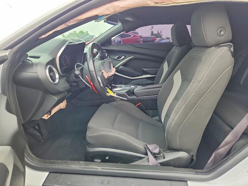 Photo 7 from auction – 2017 CHEVROLET CAMARO with VIN 1G1FF1R73H0110365
