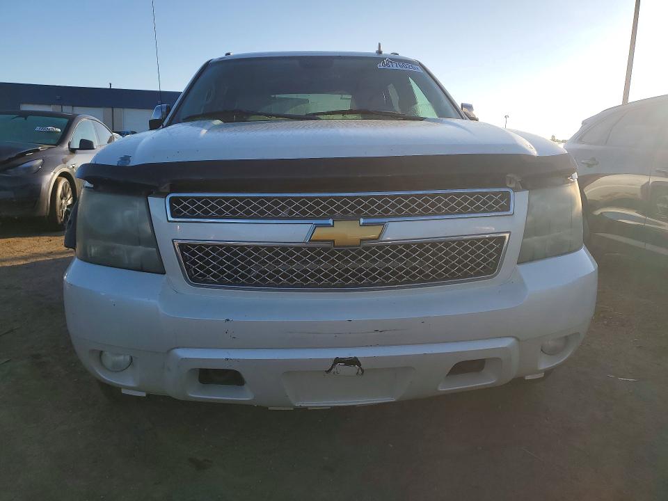 Photo 5 from auction – 2008 CHEVROLET AVALANCHE with VIN 3GNFK123X8G293275