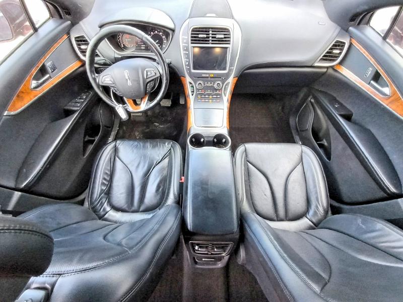 Zdjęcie 8 z aukcji – 2017 LINCOLN MKX z VIN 2LMPJ6LR4HBL35443