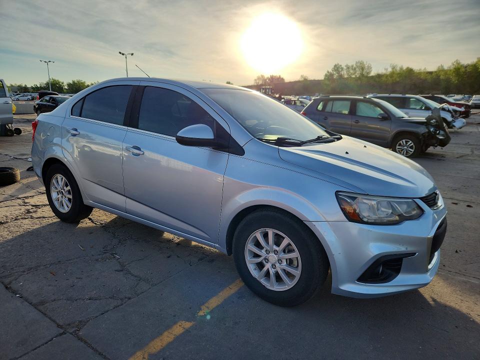 Photo 4 from auction – 2017 CHEVROLET SONIC with VIN 1G1JD5SBXH4122947