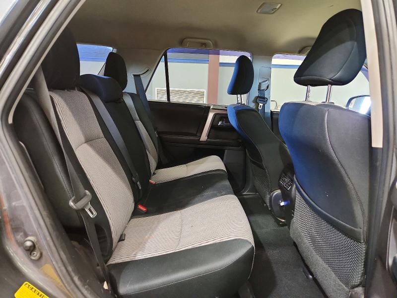 Photo 11 from auction – 2015 TOYOTA 4RUNNER with VIN JTEBU5JR5F5261350