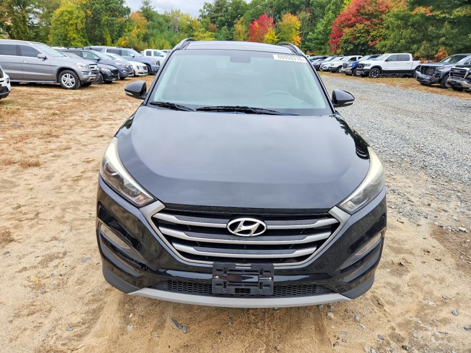 Photo 5 from auction – 2017 HYUNDAI TUCSON with VIN KM8J3CA23HU569695