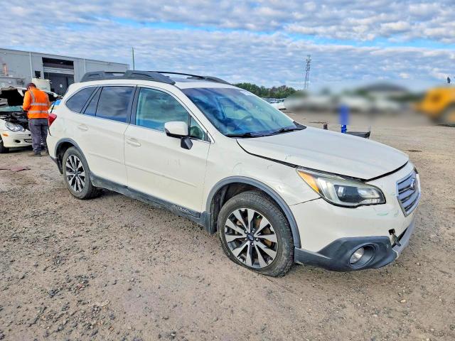 Фото 4 с аукциона – 2015 SUBARU OUTBACK с VIN 4S4BSBLC3F3240764