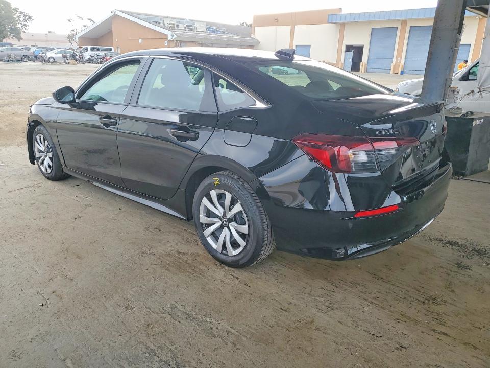 Photo 2 from auction – 2026 HONDA CIVIC with VIN 2HGFE2F21TH551314