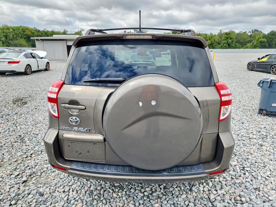 Photo 6 from auction – 2009 TOYOTA RAV4 with VIN JTMZF33V795000849