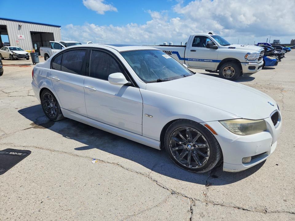 Photo 4 from auction – 2009 BMW 328 with VIN WBAPH53509A435746