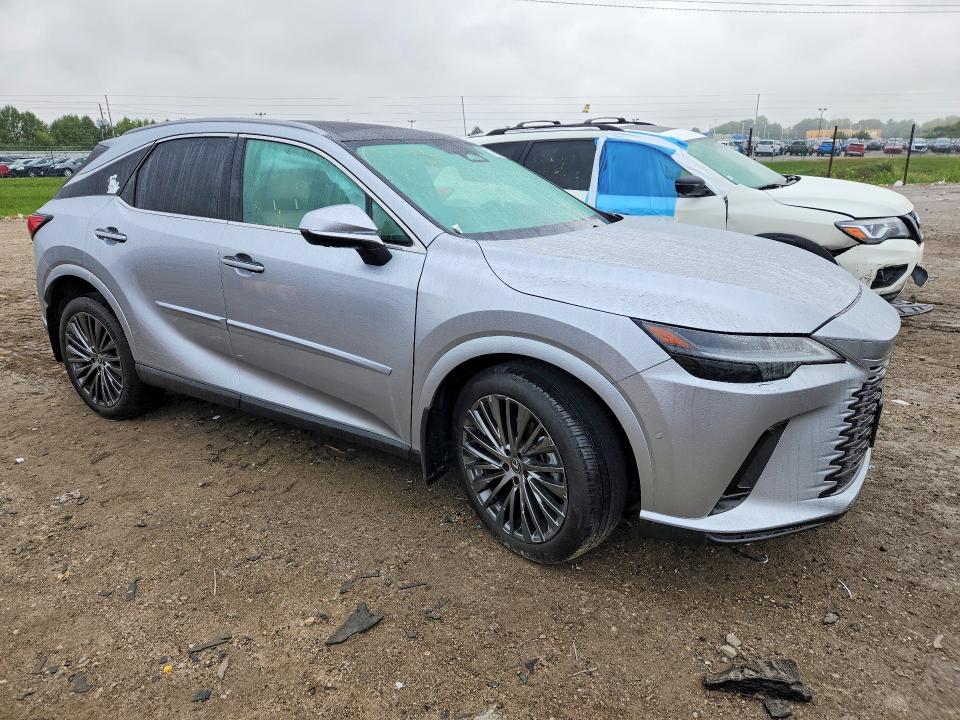 Foto 4 de la subasta – 2023 LEXUS RX 350 con VIN 2T2BAMCA4PC035783