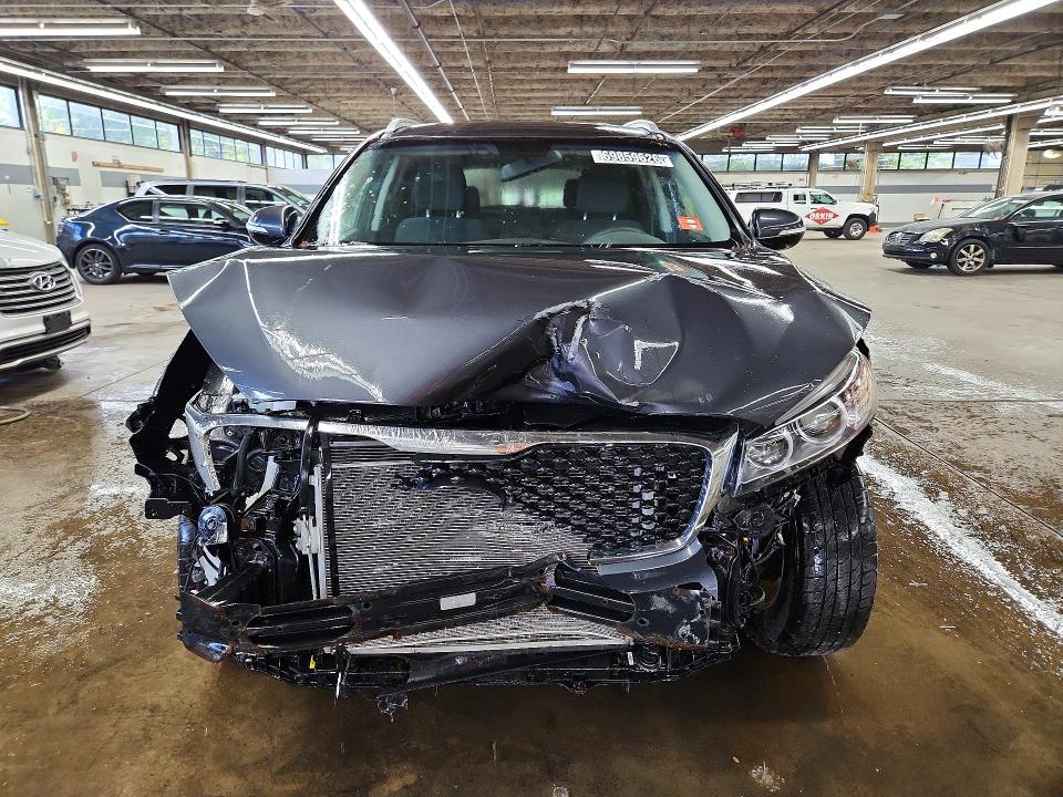Foto 5 de la subasta – 2017 KIA SORENTO con VIN 5XYPGDA3XHG237398