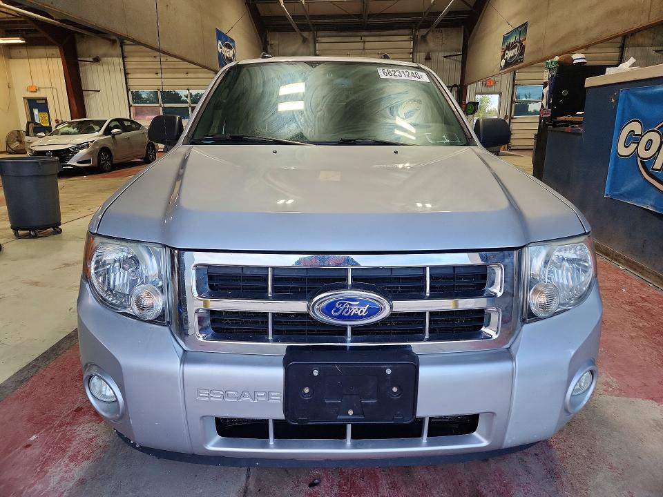 صورة رقم 5 من المزاد - 2011 FORD ESCAPE مع VIN 1FMCU9DGXBKC47008