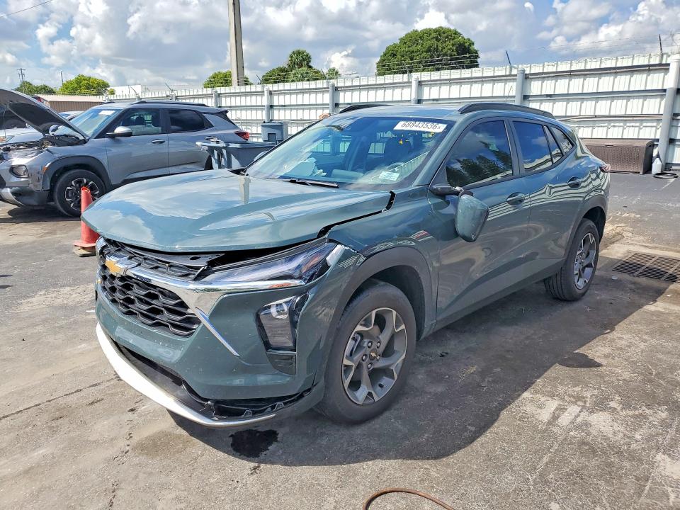 Снимка 1 от търг – 2026 CHEVROLET TRAX с VIN KL77LHEP6TC130164