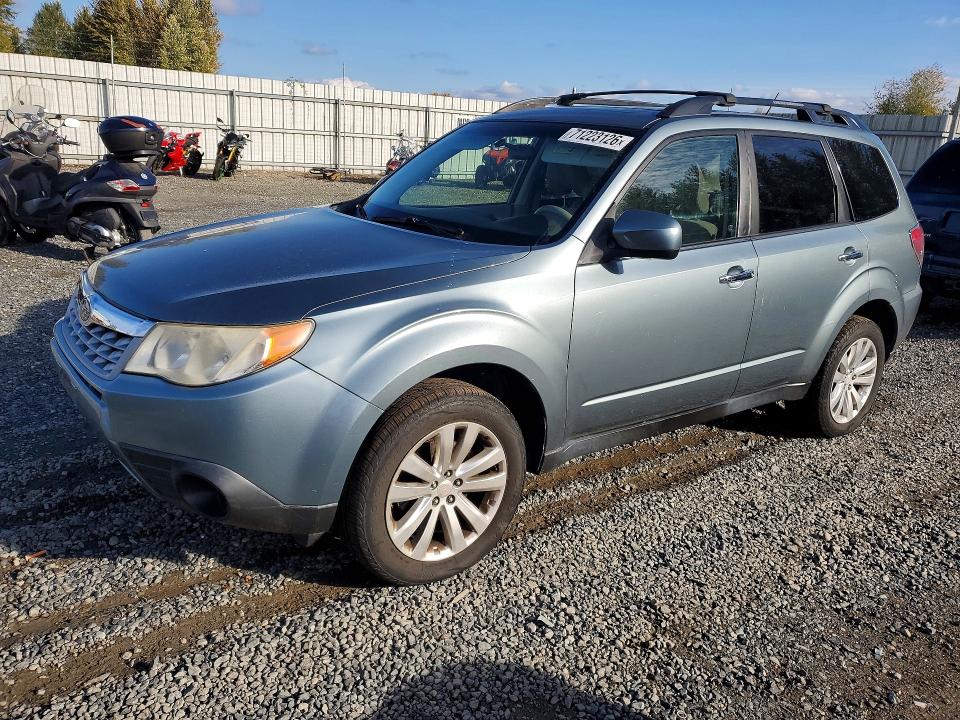 SUBARU FORESTER 2011 с VIN JF2SHADC5BH719987 - Снимка от търг
