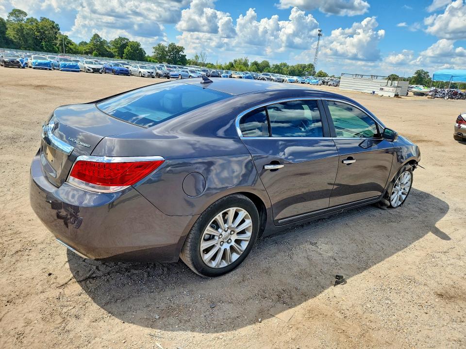 Photo 3 from auction – 2013 BUICK LACROSSE with VIN 1G4GC5E37DF250324