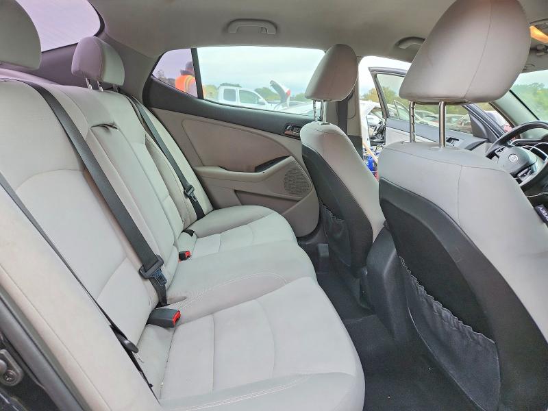 صورة رقم 10 من المزاد - 2012 KIA OPTIMA مع VIN 5XXGM4A70CG081560