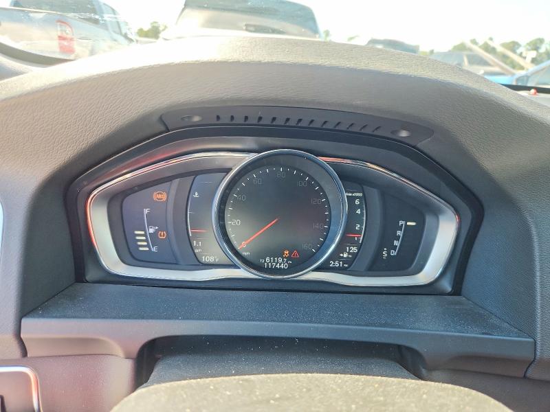 Photo 9 from auction – 2017 VOLVO S60 with VIN YV140MTL7H2427989