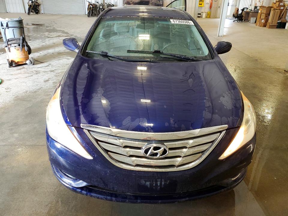 Photo 5 from auction – 2012 HYUNDAI SONATA with VIN 5NPEB4AC2CH378456