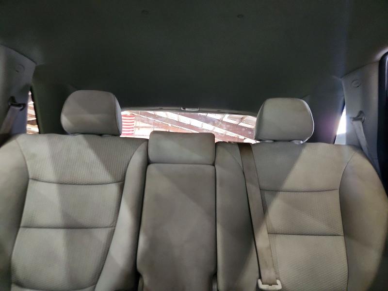Photo 10 from auction – 2011 KIA SORENTO with VIN 5XYKT3A12BG060741