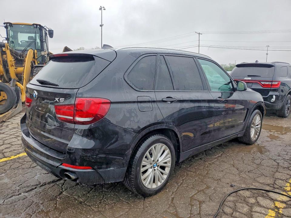 Photo 3 from auction – 2016 BMW X5 with VIN 5UXKR0C57G0S90204