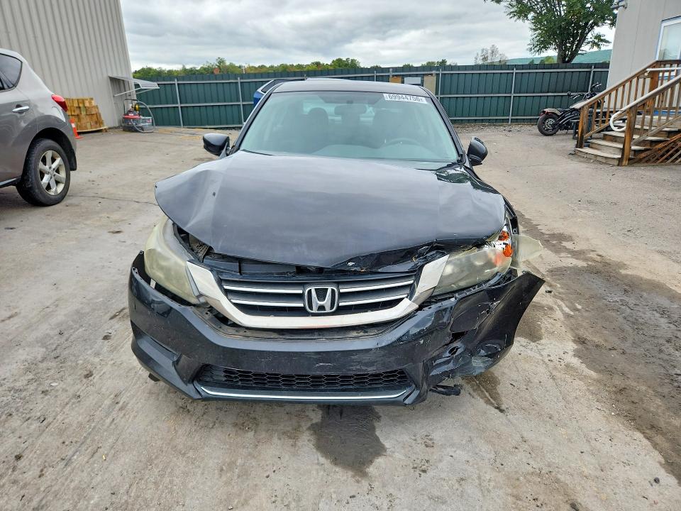 Снимка 5 от търг – 2013 HONDA ACCORD с VIN 1HGCR2F37DA156795