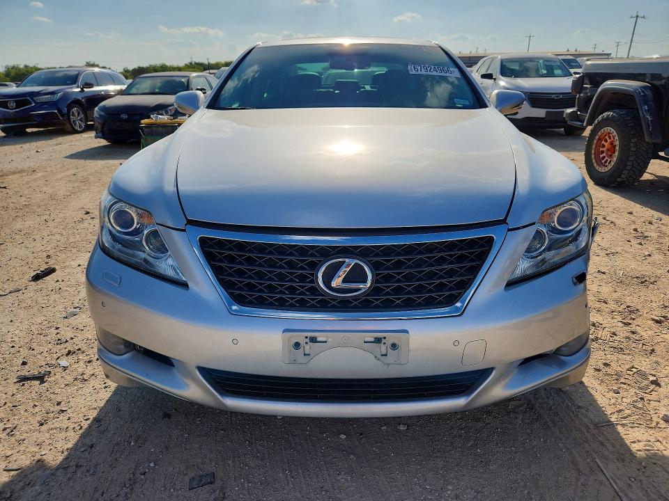 Photo 5 from auction – 2012 LEXUS LS with VIN JTHBL5EF6C5111930