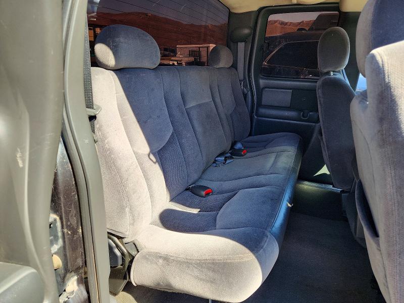 Photo 10 from auction – 2003 GMC NEW SIERRA with VIN 2GTEC19T331307008