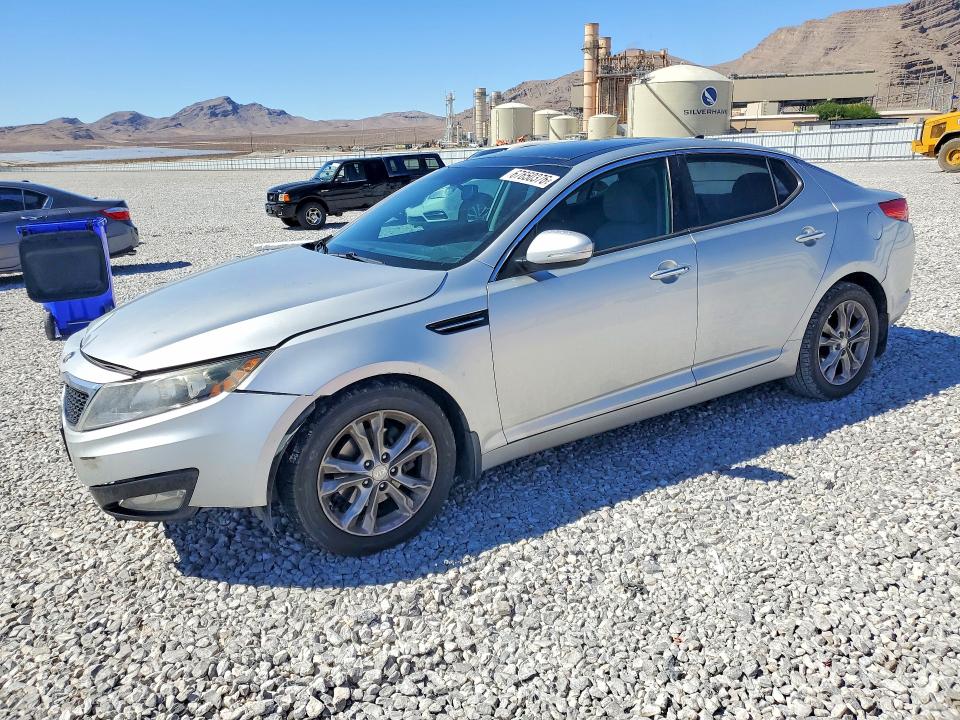 KIA OPTIMA 2013 with VIN 5XXGN4A72DG138081 - Photo from auction
