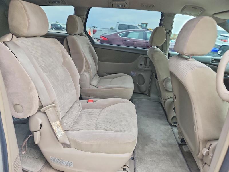 Photo 11 from auction – 2006 TOYOTA SIENNA with VIN 5TDZA23C46S513330