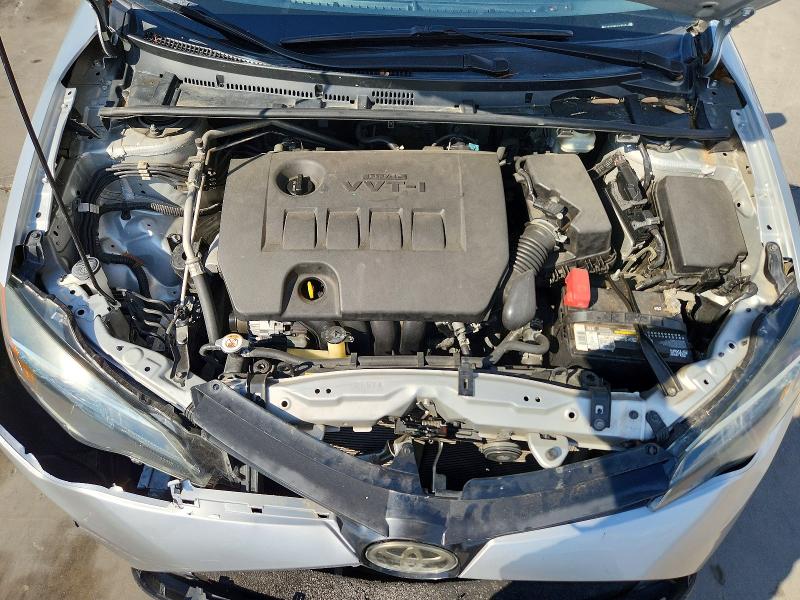 Снимка 11 от търг – 2018 TOYOTA COROLLA с VIN 5YFBURHE5JP852241