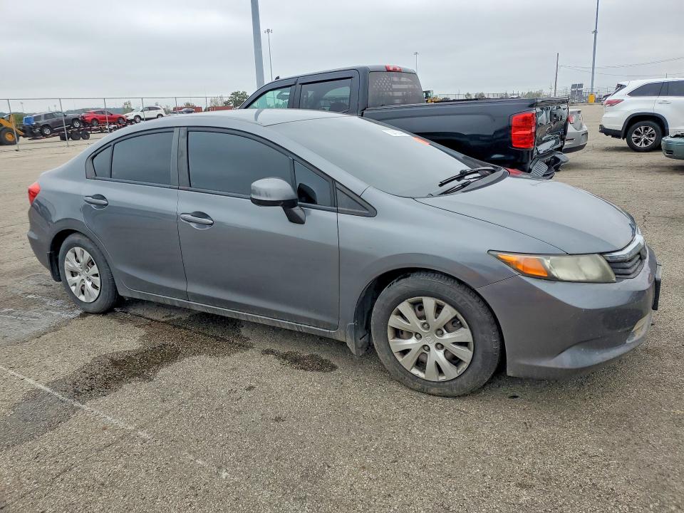 Снимка 4 от търг – 2012 HONDA CIVIC с VIN 19XFB2E58CE066344