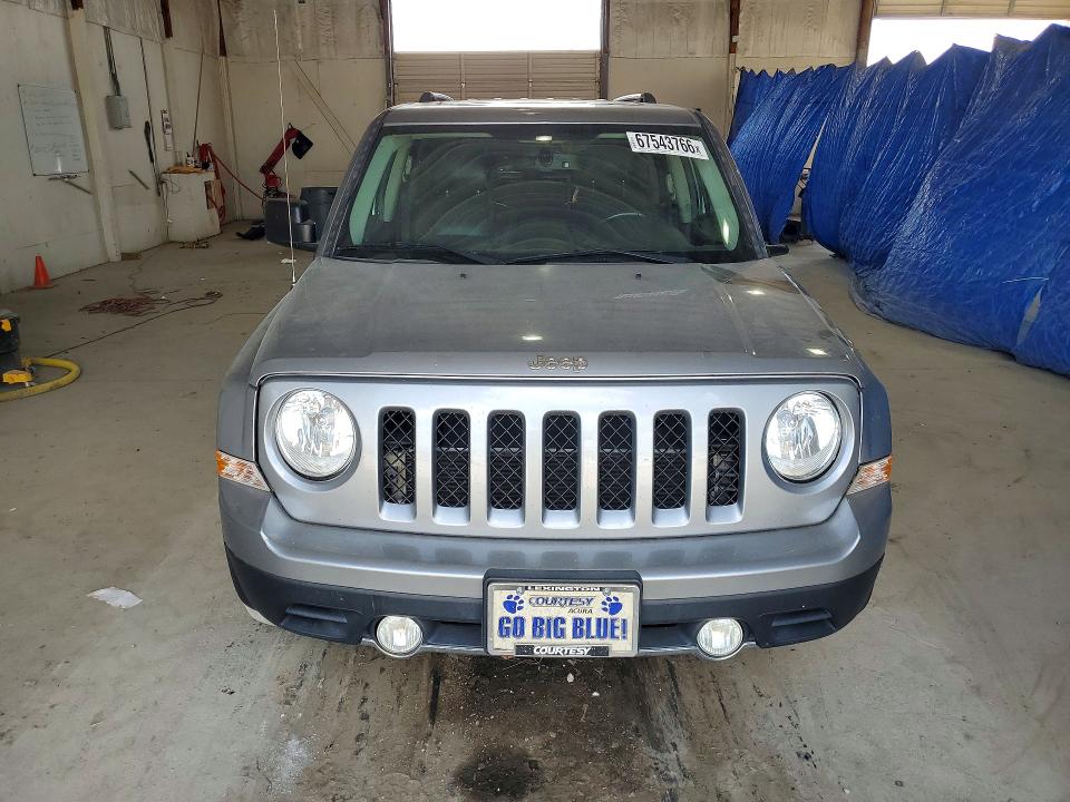 Снимка 5 от търг – 2017 JEEP PATRIOT с VIN 1C4NJRFB9HD100344