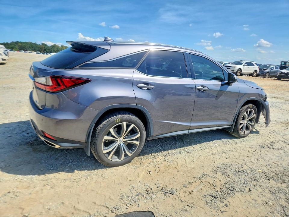 صورة رقم 3 من المزاد - 2022 LEXUS RX مع VIN 2T2HZMAA3NC254091