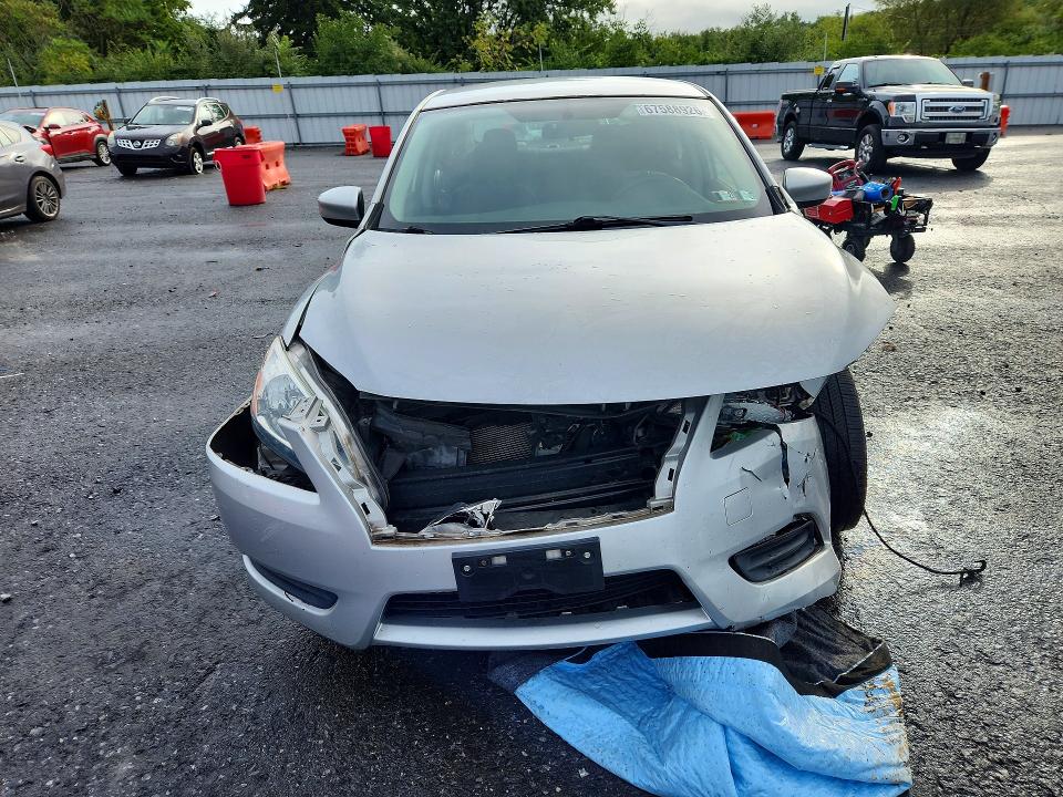 Photo 5 from auction – 2015 NISSAN SENTRA with VIN 3N1AB7AP6FY283010