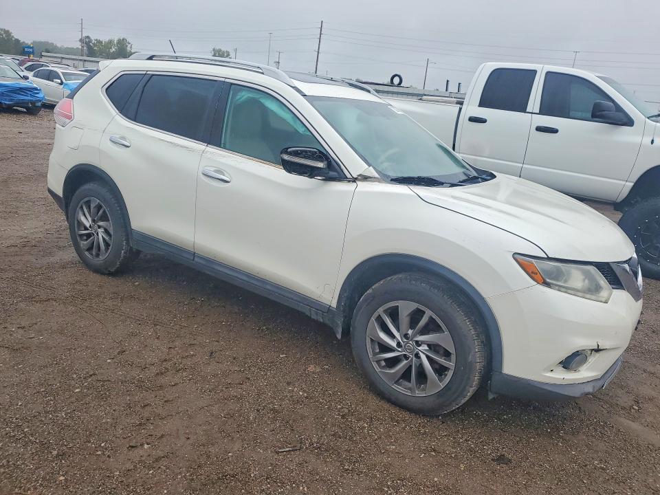 Zdjęcie 4 z aukcji – 2015 NISSAN ROGUE z VIN 5N1AT2MV2FC830270