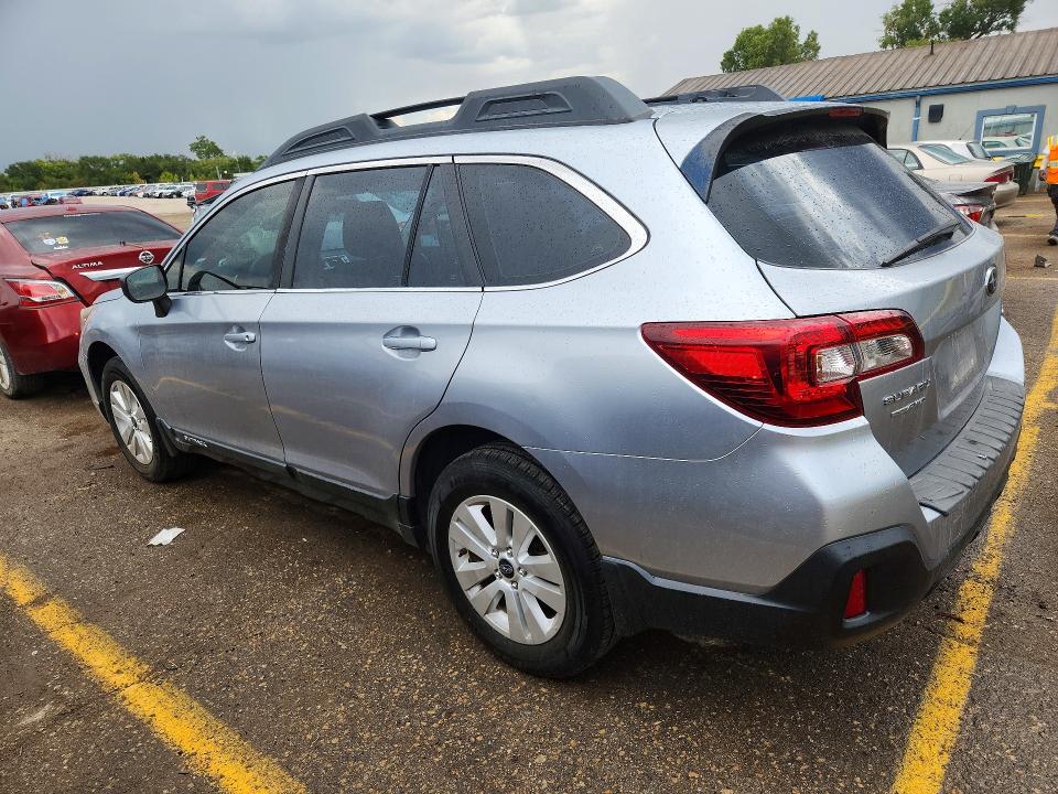 Photo 2 from auction – 2018 SUBARU OUTBACK with VIN 4S4BSAAC2J3218633