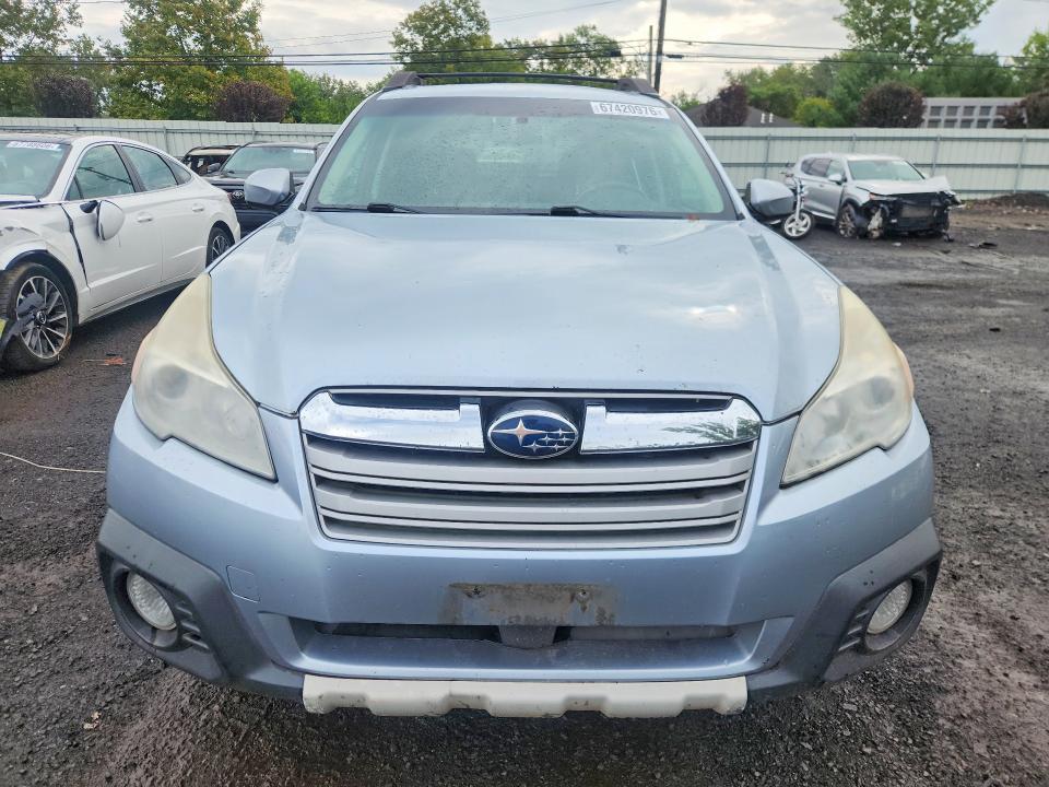 Photo 5 from auction – 2014 SUBARU OUTBACK with VIN 4S4BRBLC2E3274172