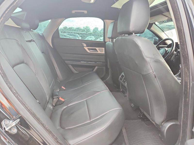 صورة رقم 10 من المزاد - 2017 JAGUAR XF مع VIN SAJBD4BN8HCY32324