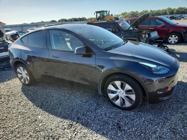 Снимка 4 от търг – 2024 TESLA MODEL Y с VIN 7SAYGDEE9RA236560