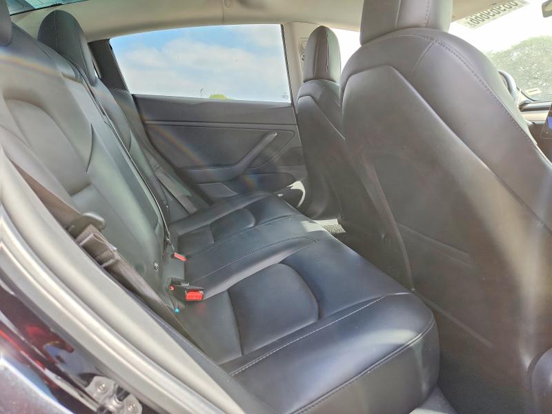 صورة رقم 10 من المزاد - 2018 TESLA MODEL 3 مع VIN 5YJ3E1EA8JF071214