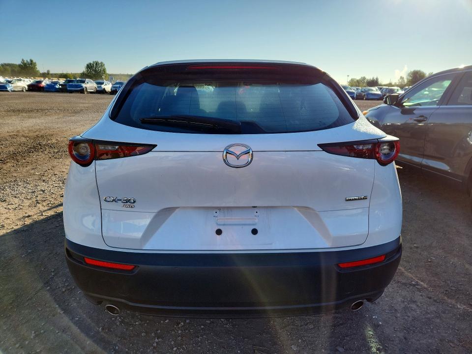 Снимка 6 от търг – 2026 MAZDA CX-30 с VIN 3MVDMBBL7TM126770