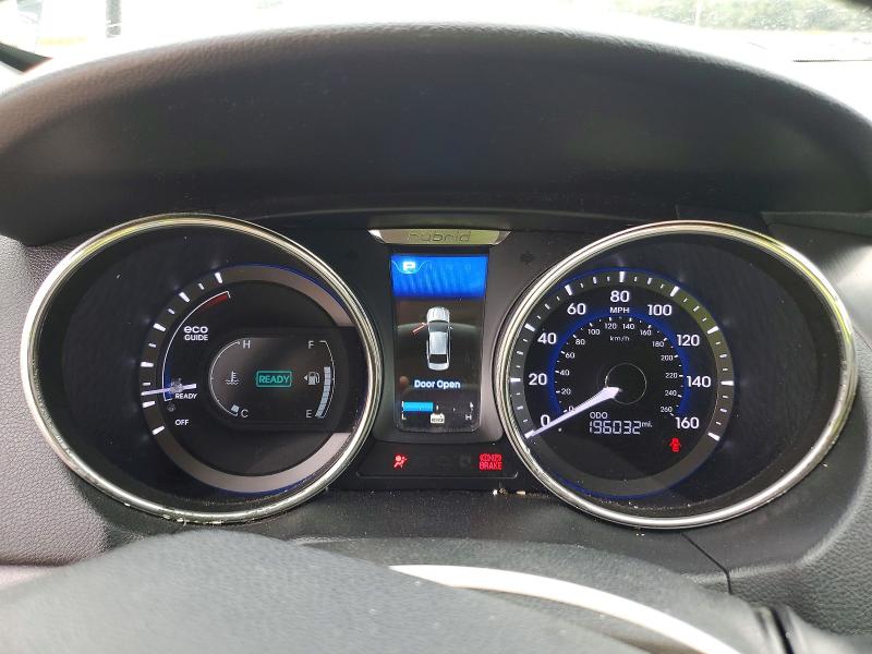 Снимка 9 от търг – 2011 HYUNDAI SONATA с VIN KMHEC4A43BA006289