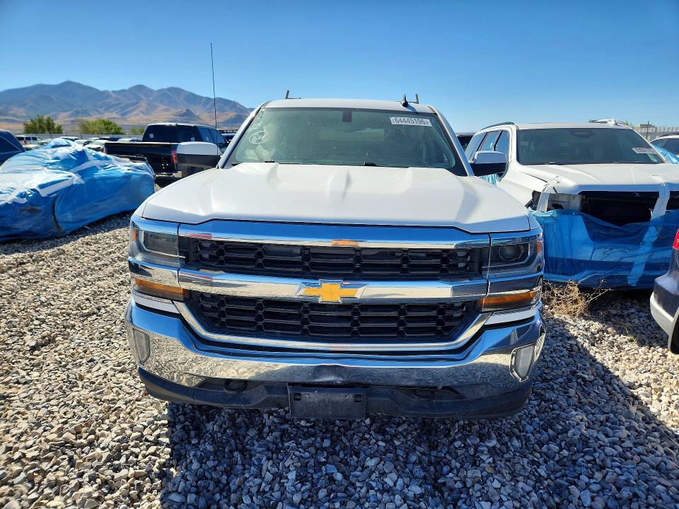 Photo 5 from auction – 2017 CHEVROLET SILVERADO with VIN 3GCUKREC9HG166253