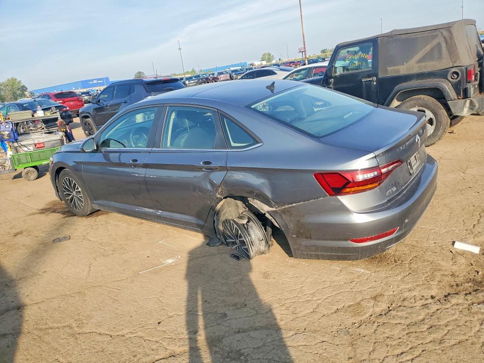 Photo 2 from auction – 2019 VOLKSWAGEN JETTA with VIN 3VWC57BU0KM060879
