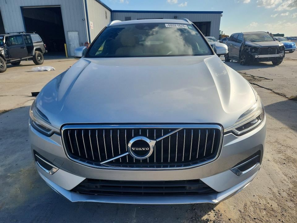 Photo 5 from auction – 2018 VOLVO XC60 with VIN LYVA22RL3JB113906