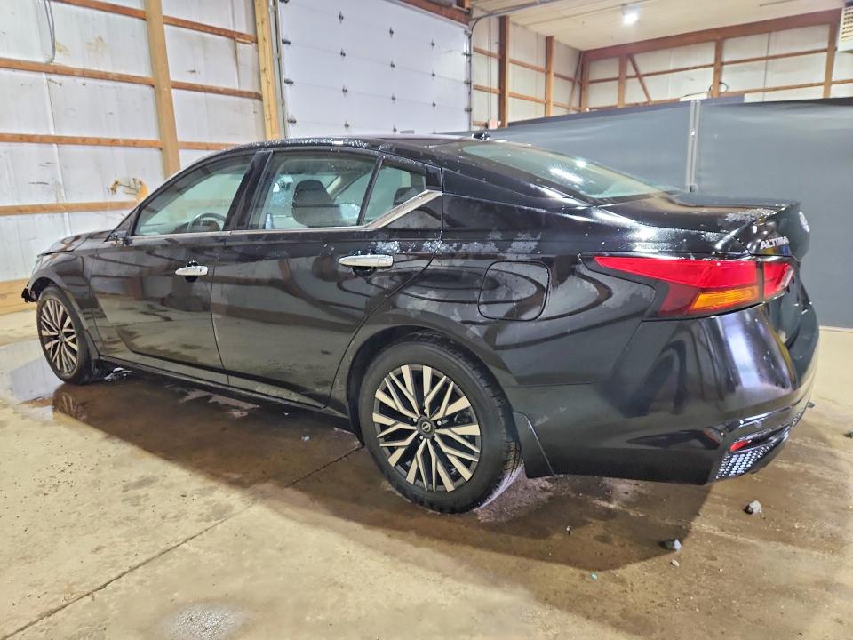 Photo 2 from auction – 2025 NISSAN ALTIMA with VIN 1N4BL4DV1SN381947